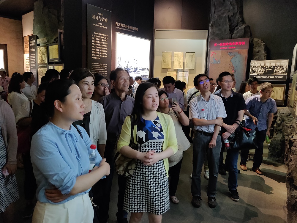公卫中心党委组织参观南湖革命纪念馆